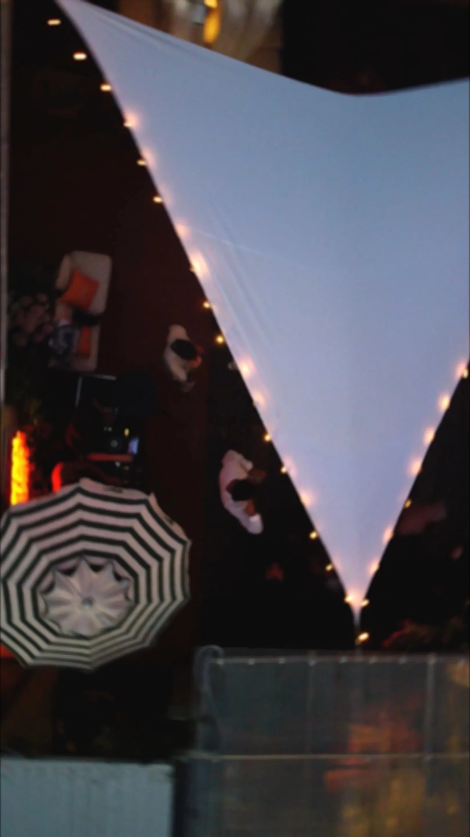 tigu beach, tigu after dark, still 4